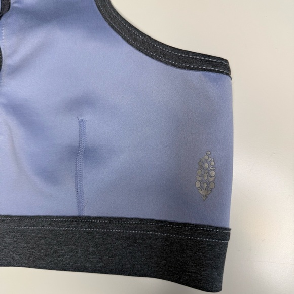 FP Movement by Free People Lavender and Charcoal Sports Bra Zip Front Size Small - Picture 2 of 6